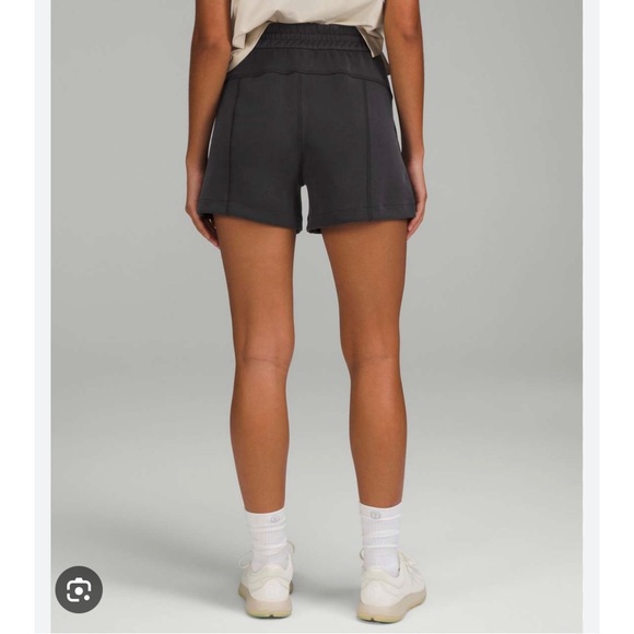 NWOT Lululemon Softstream High Rise Short Size 0 - Picture 2 of 15